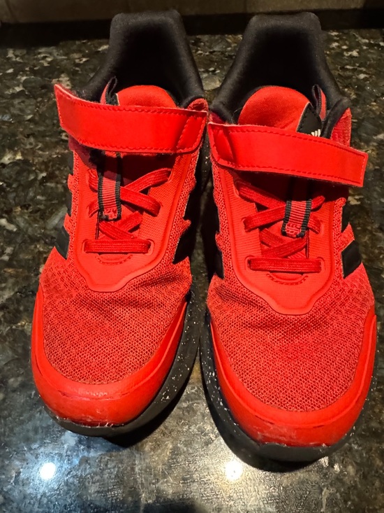 Kids Red and Black Adidas Velcro Sneakers size 2 1/2 kids - Picture 5 of 8